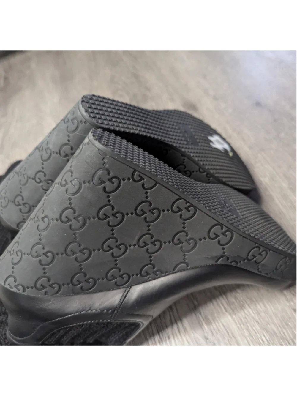 Gucci leather wool