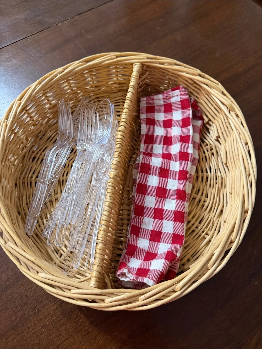 The Unbranded Brand tall basket included