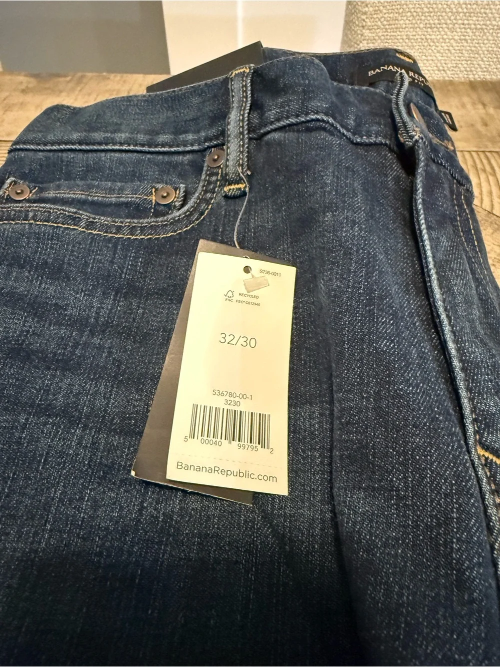 Banana Republic classic dark
