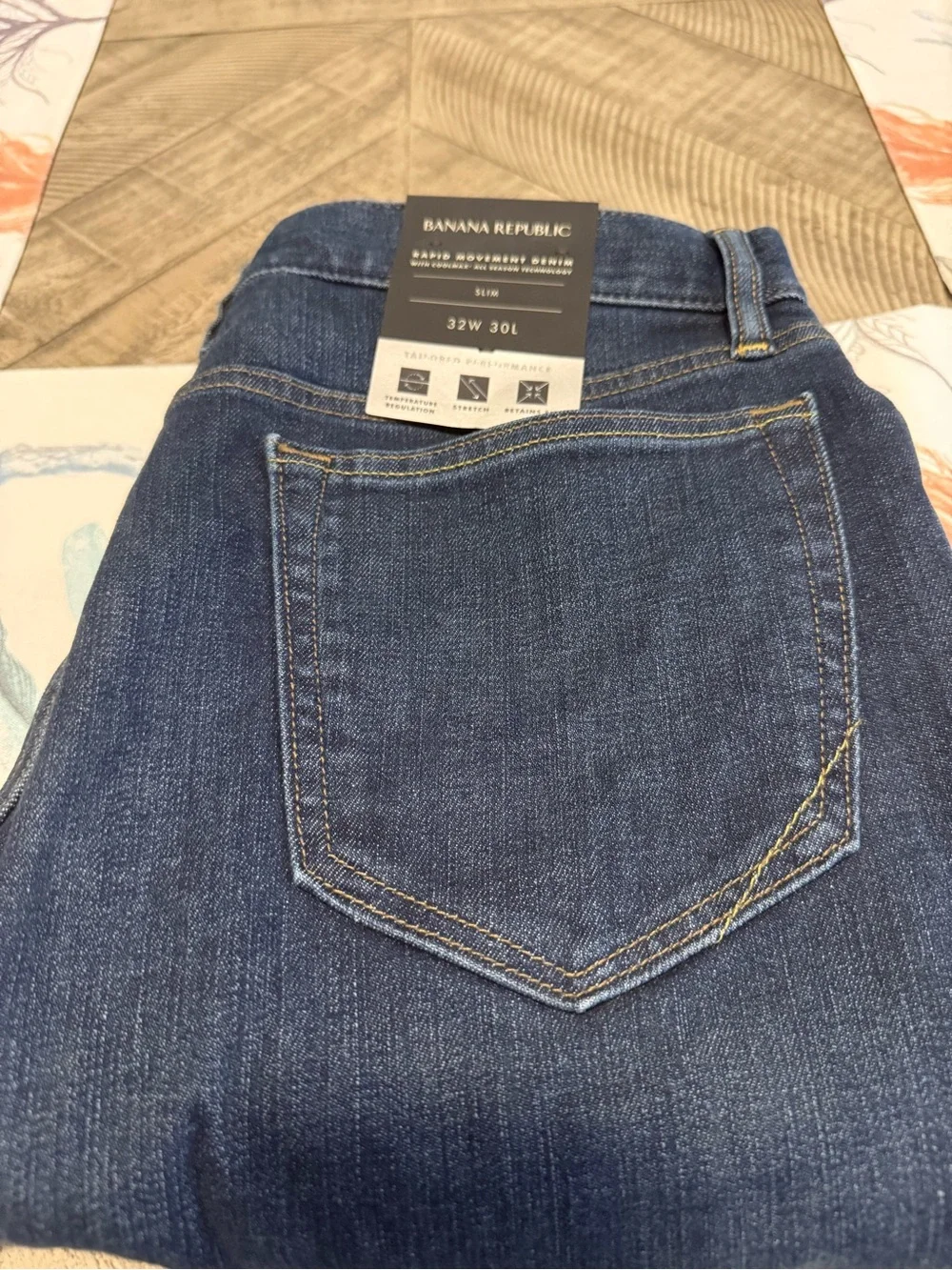 Banana Republic classic dark