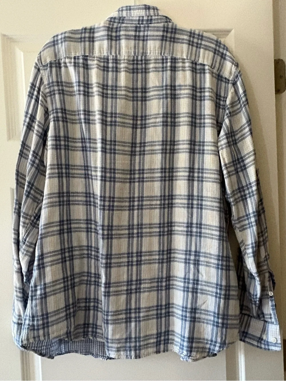Banana Republic lightweight plaid