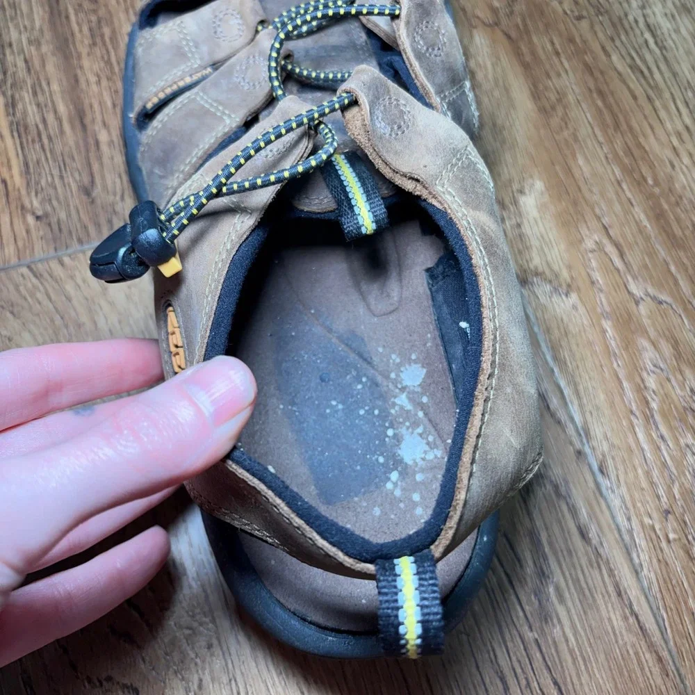 Keen Newport H2 Mens 11 Brown Leather Waterproof Hiking Sandals Sport Shoes
