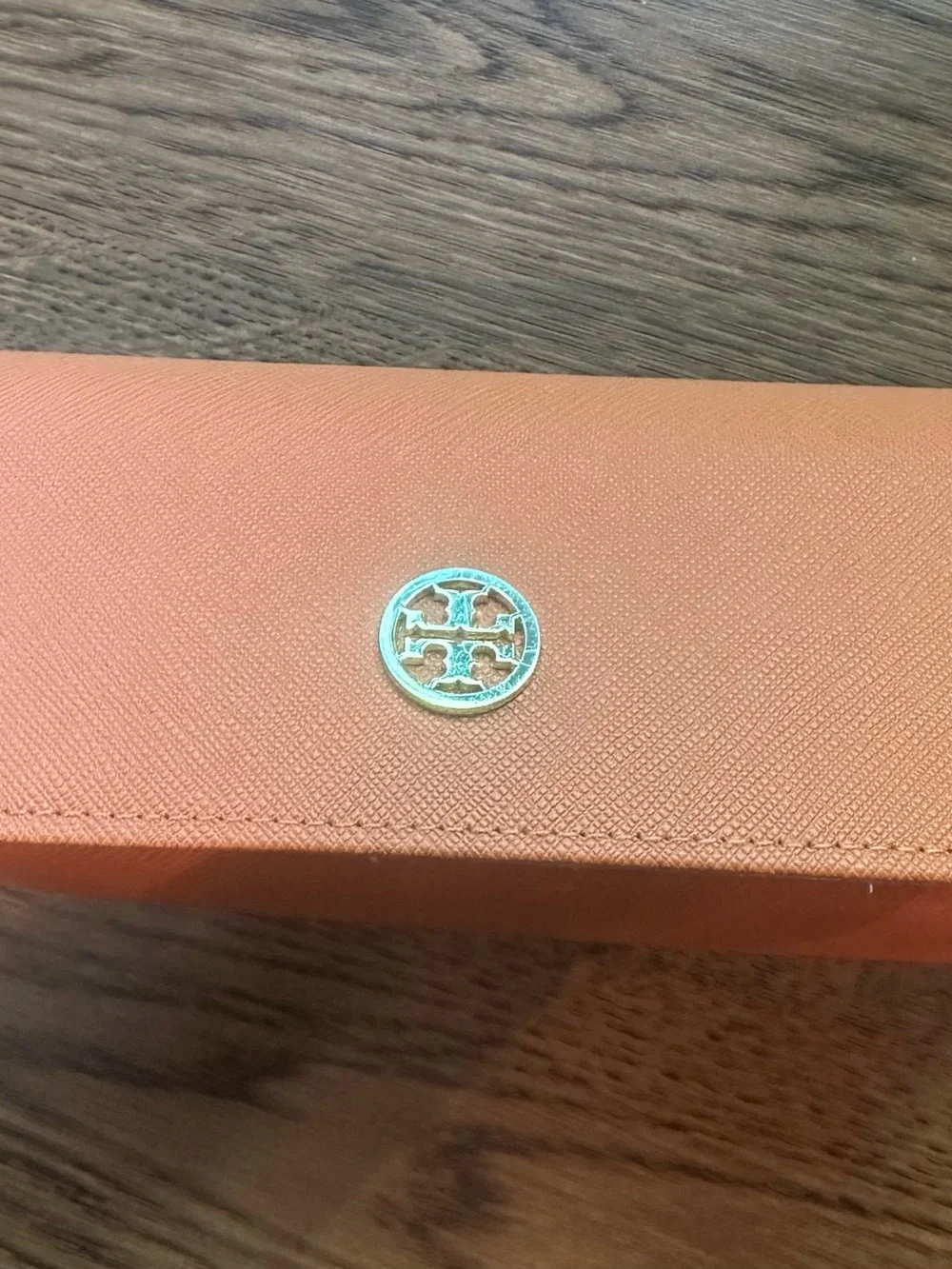 Tory Burch Orange Saffiano leather eyeglass case with Gold Logo