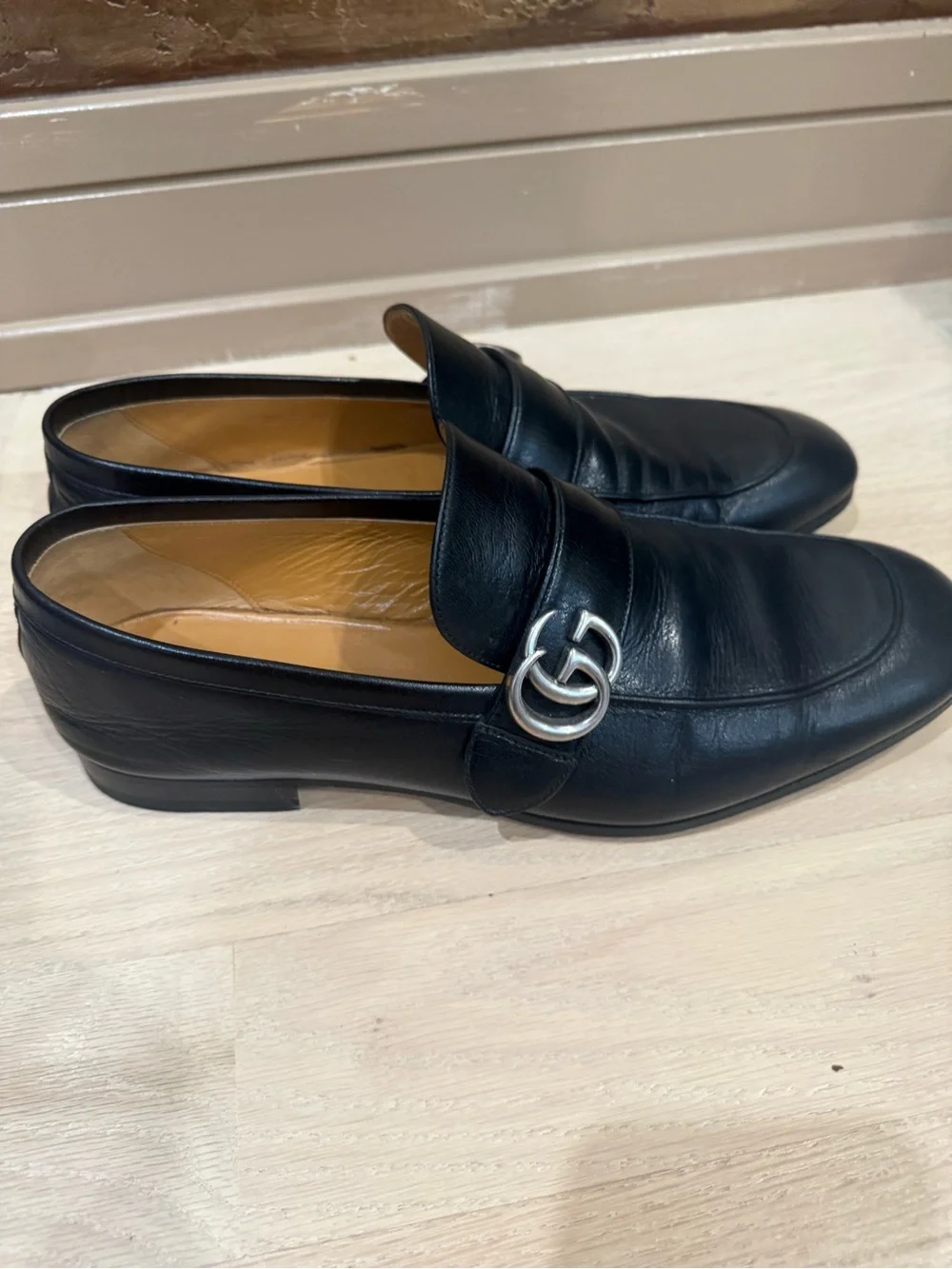 Gucci classic black