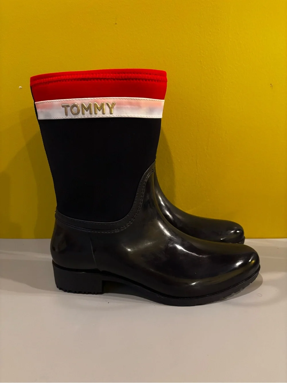 Tommy Hilfiger black glossy