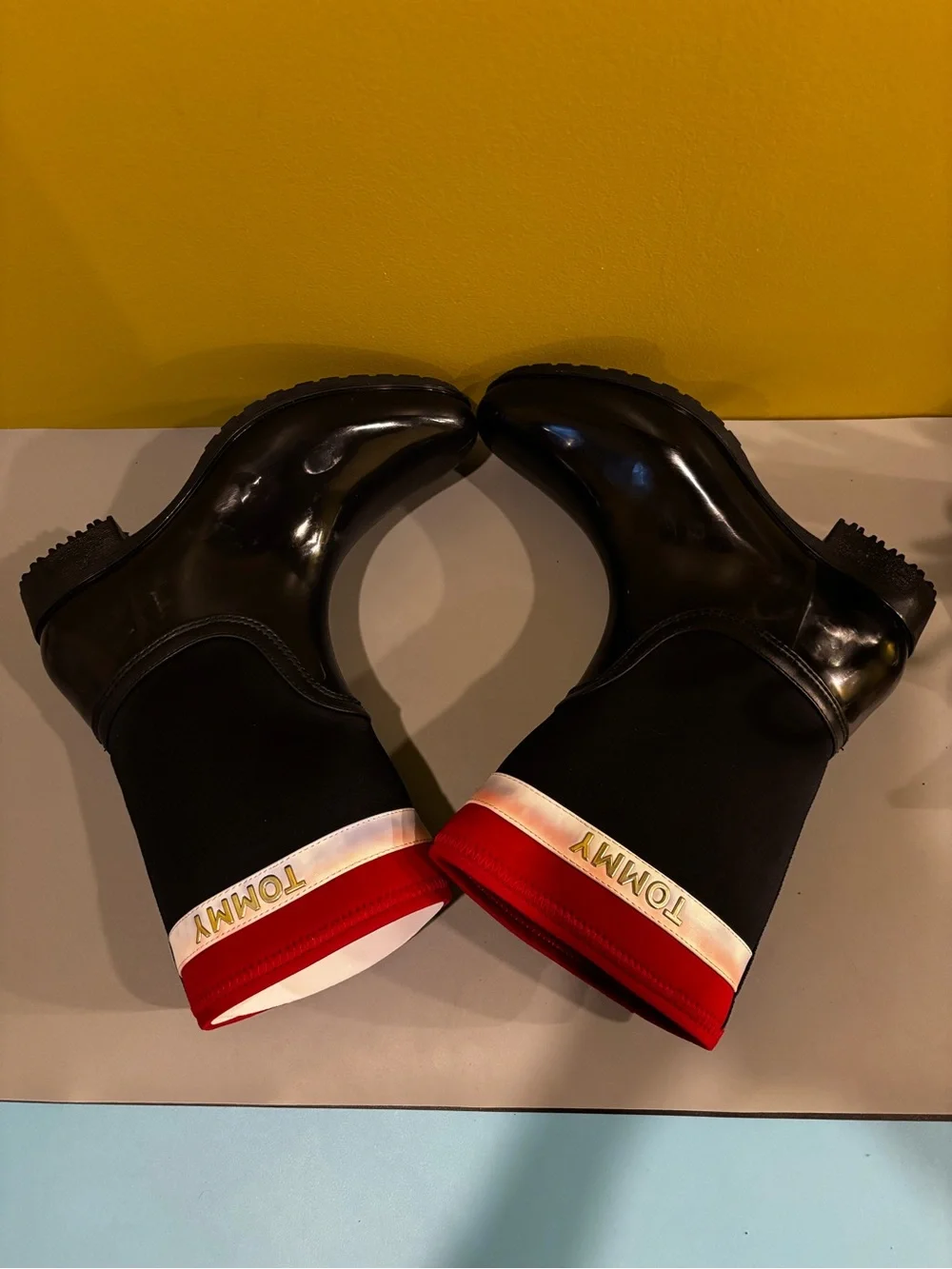 Tommy Hilfiger black glossy
