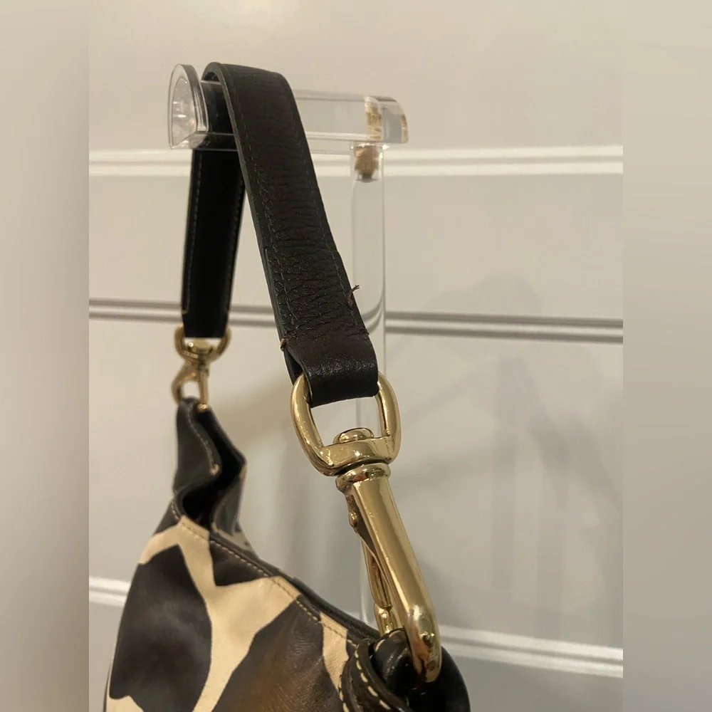 Dooney & Bourke dooney bourke