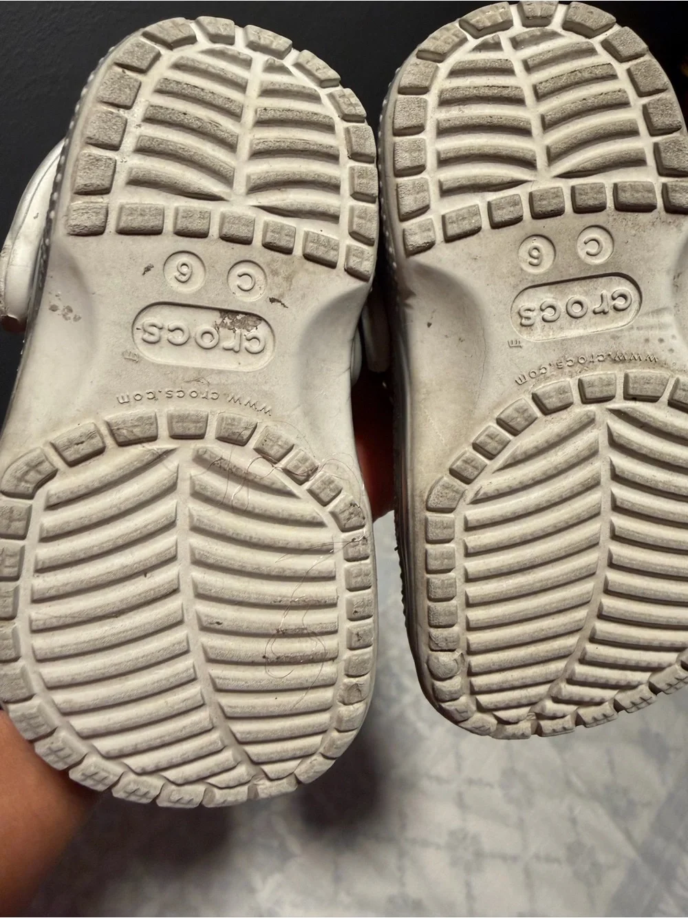CROCS comfortable lightweight