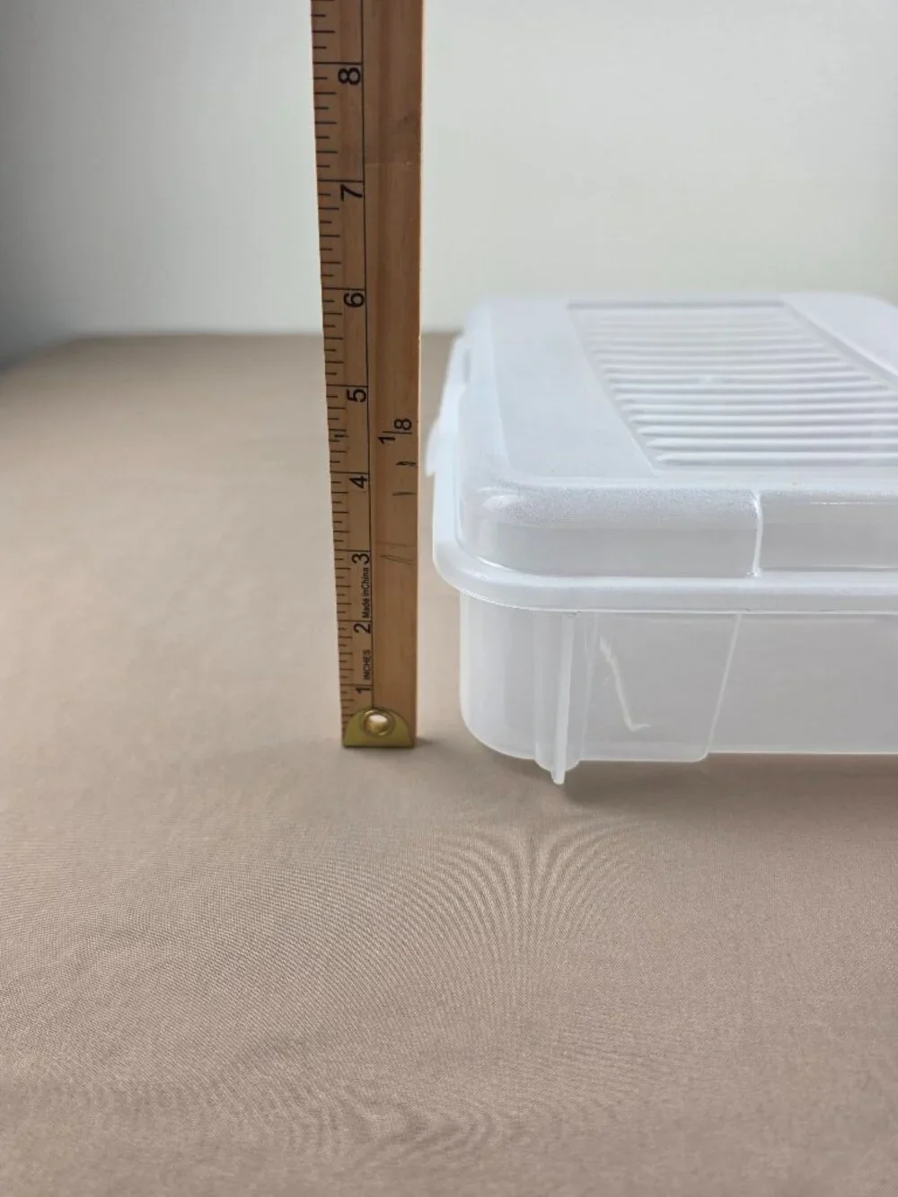 Vintage Rubbermaid Clear Plastic Snap Case Hinged Storage Container 2282 90’s