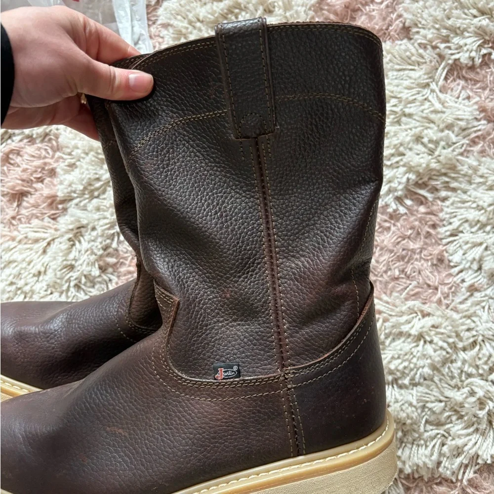 Justin Boots durable leather