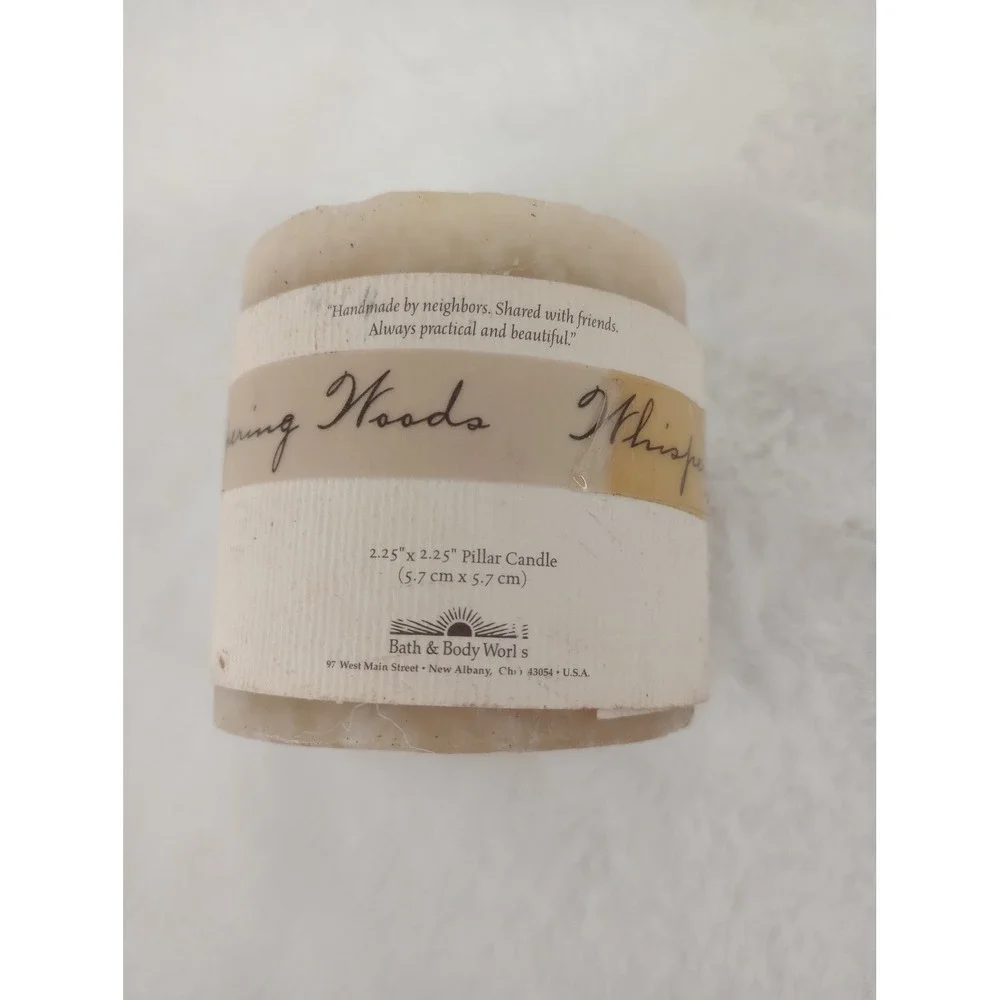 VINTAGE THE WHITE BARN WHISPERING WOODS PILLAR‎ CANDLE HAND POURED RARE