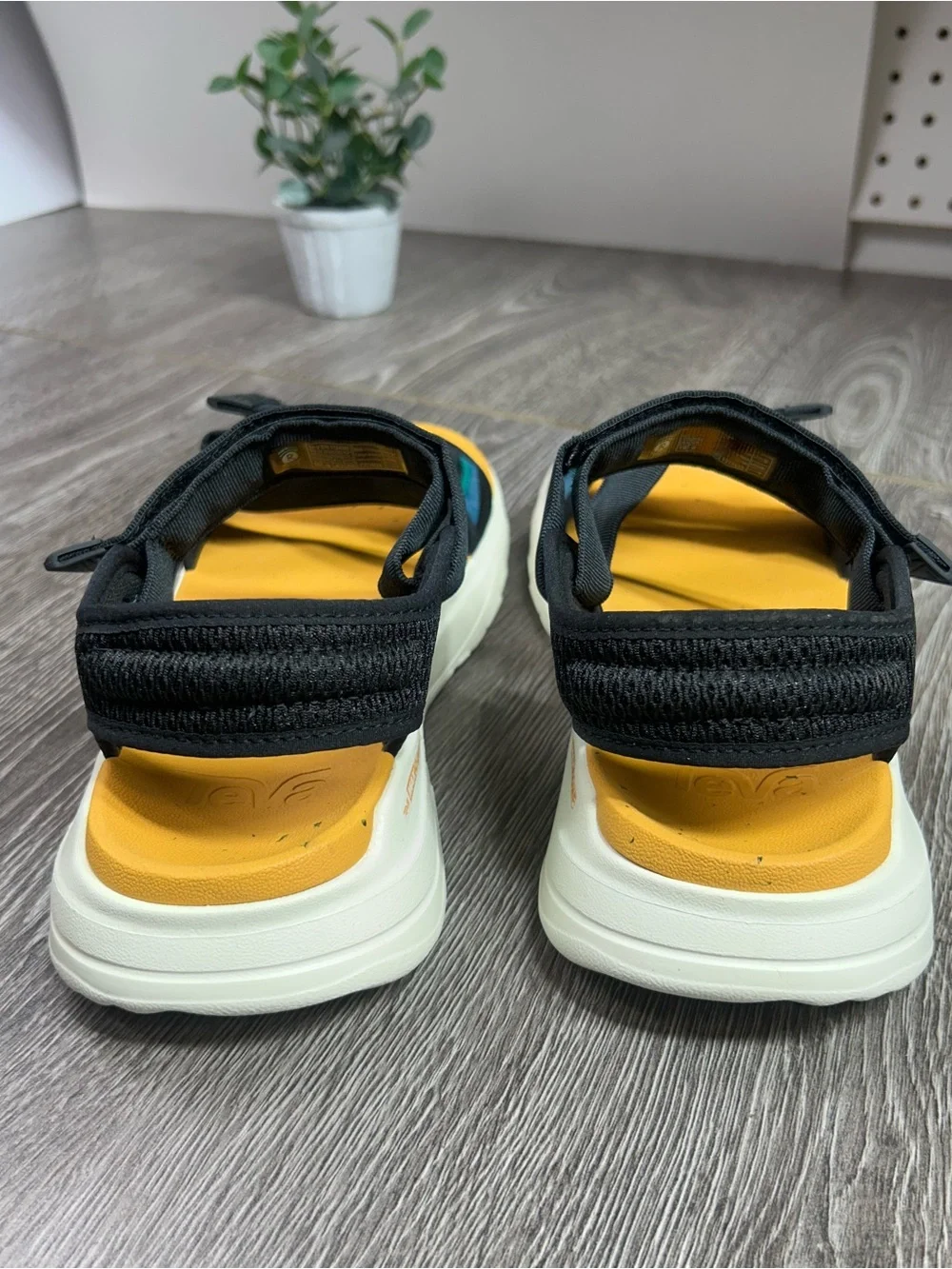 Teva zimic sandals