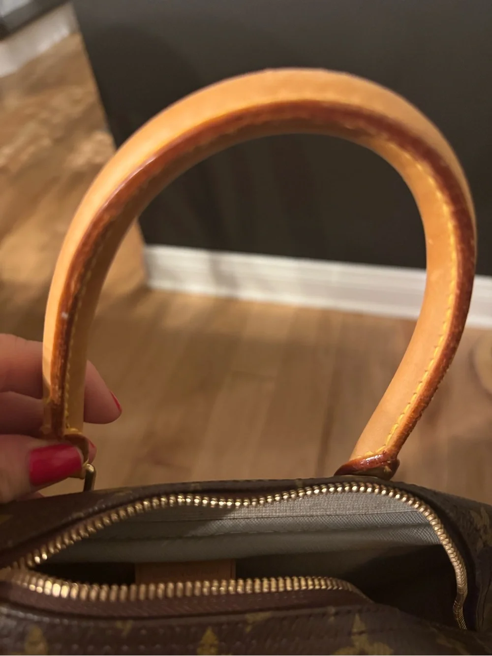 Louis Vuitton beautiful louis