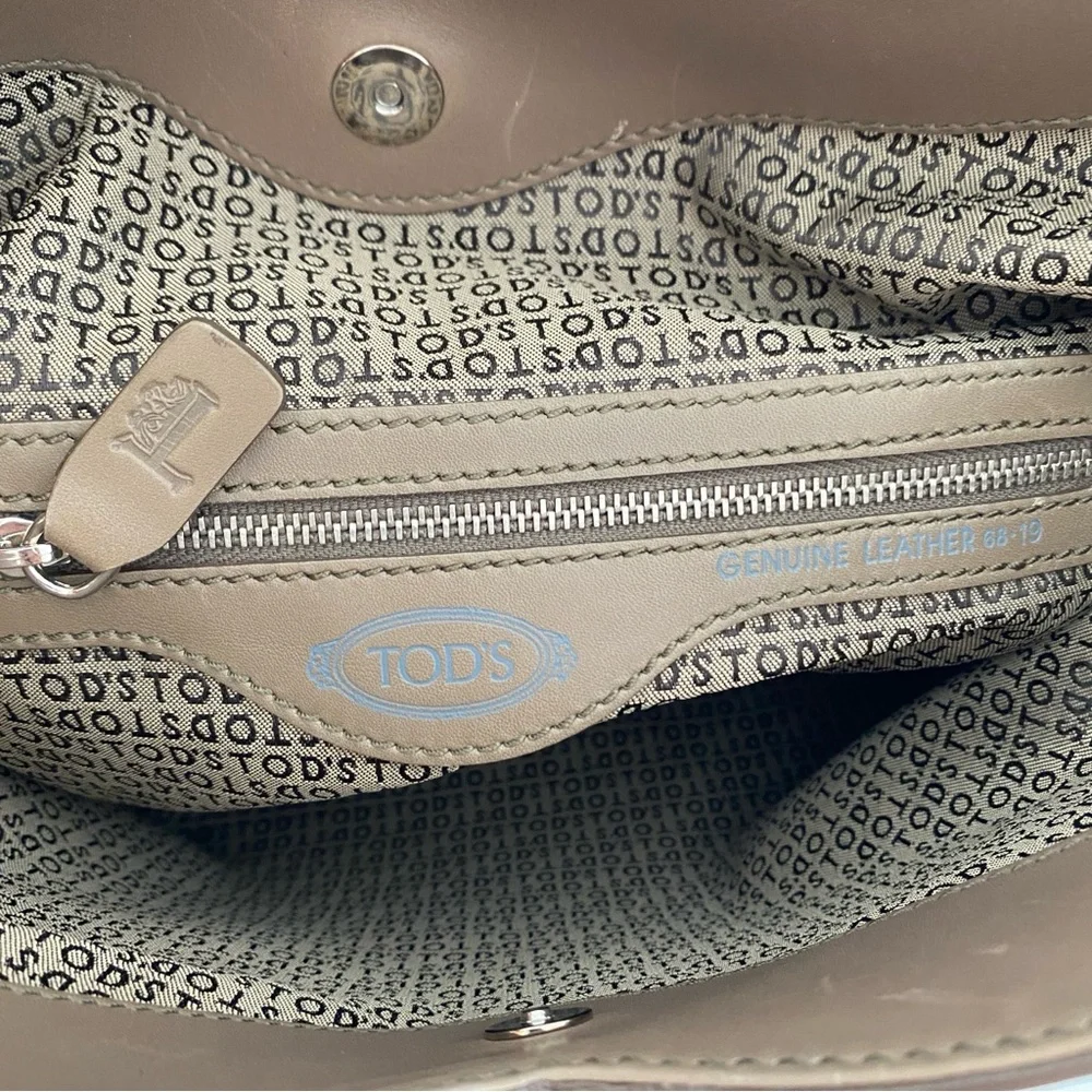 Tods gray brown
