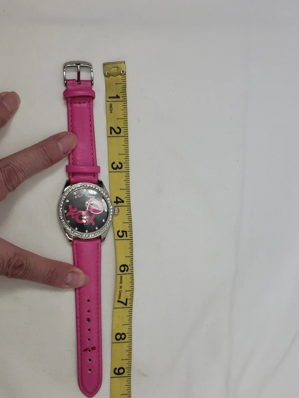 Betsey Johnson Hot Pink XOX Lips Working Watch