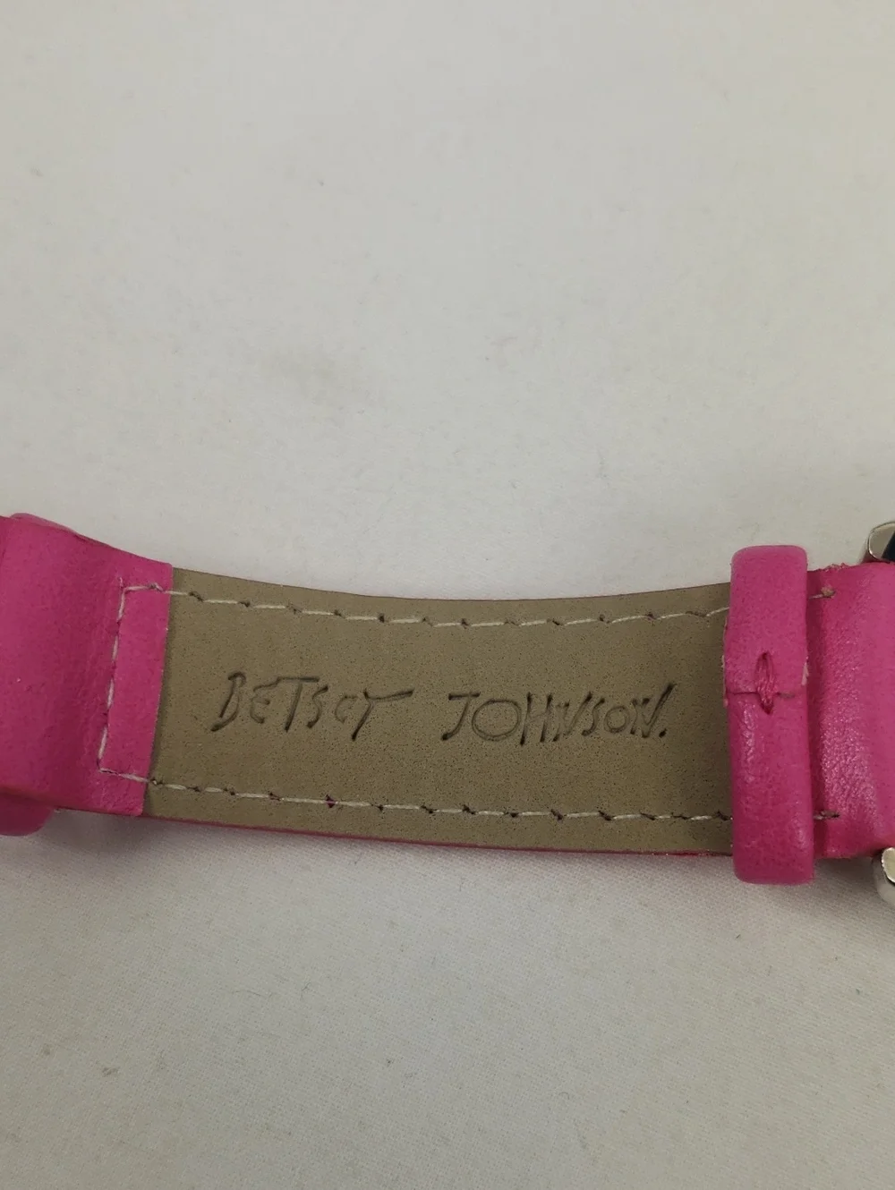 Betsey Johnson Hot Pink XOX Lips Working Watch