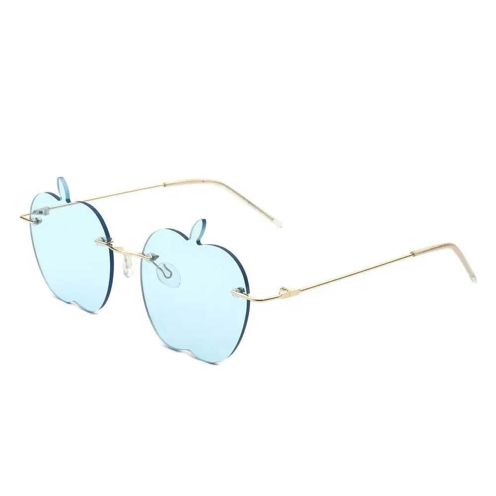 Kiss these sunglasses