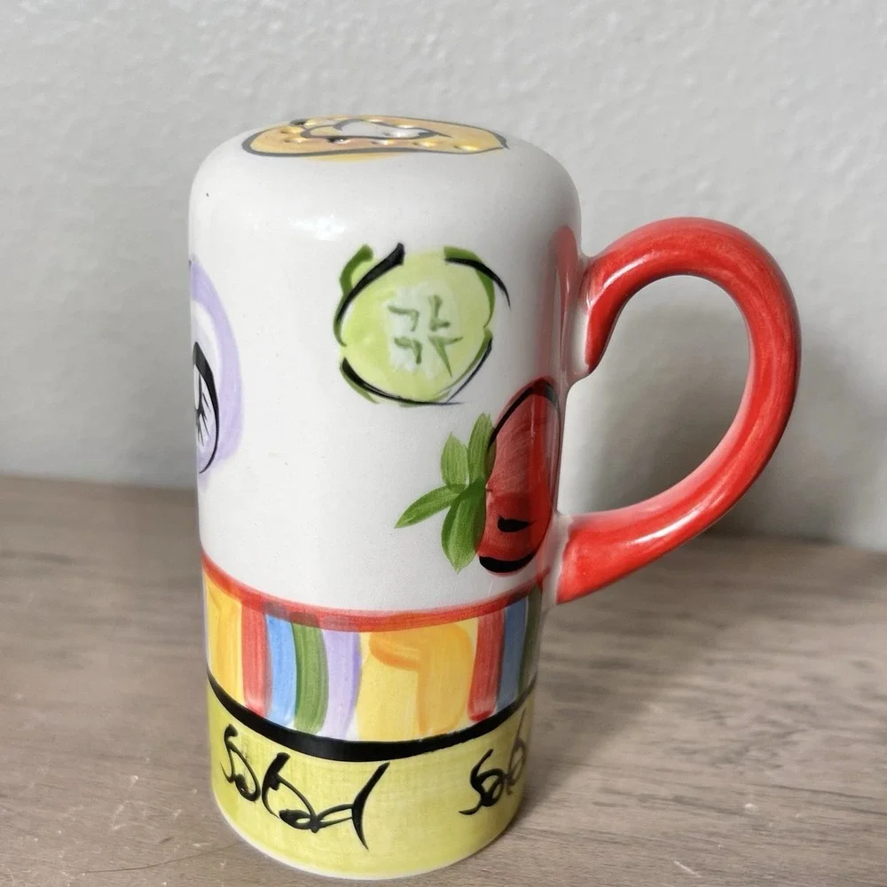 Tabletops Gallery •oil bottle