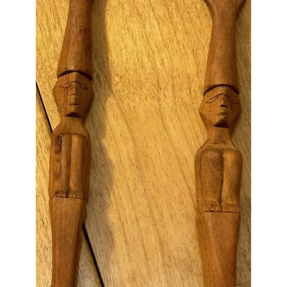 Vitnage Hand Carved Wooden Serving Salad Spoon and Fork Totem Sitter