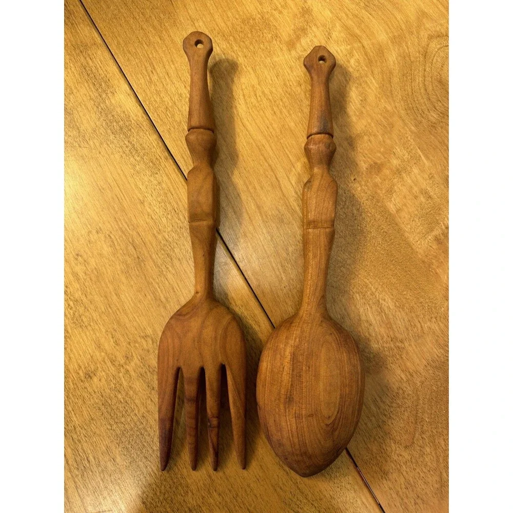 Vitnage Hand Carved Wooden Serving Salad Spoon and Fork Totem Sitter