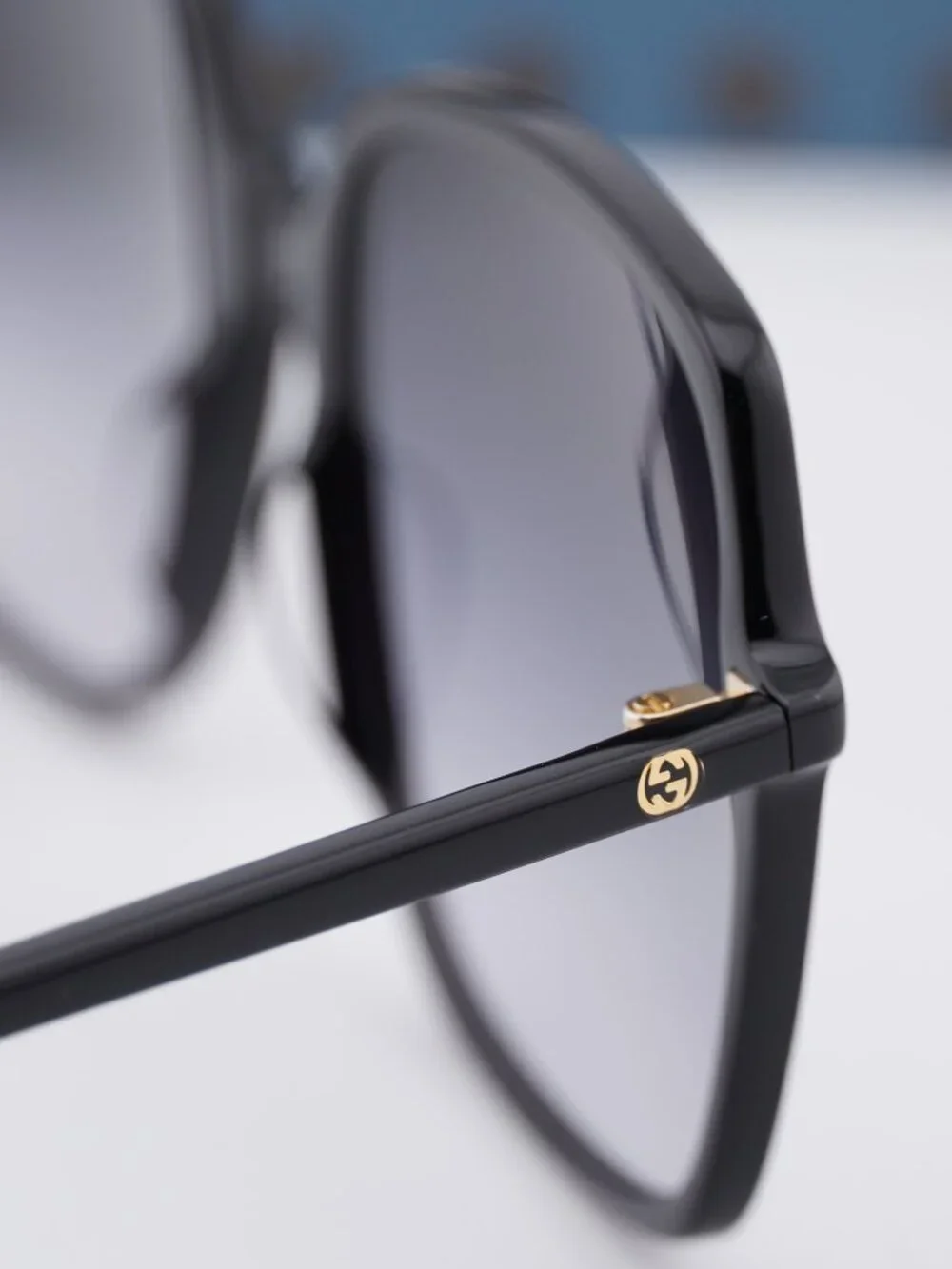 Gucci model gg0544s