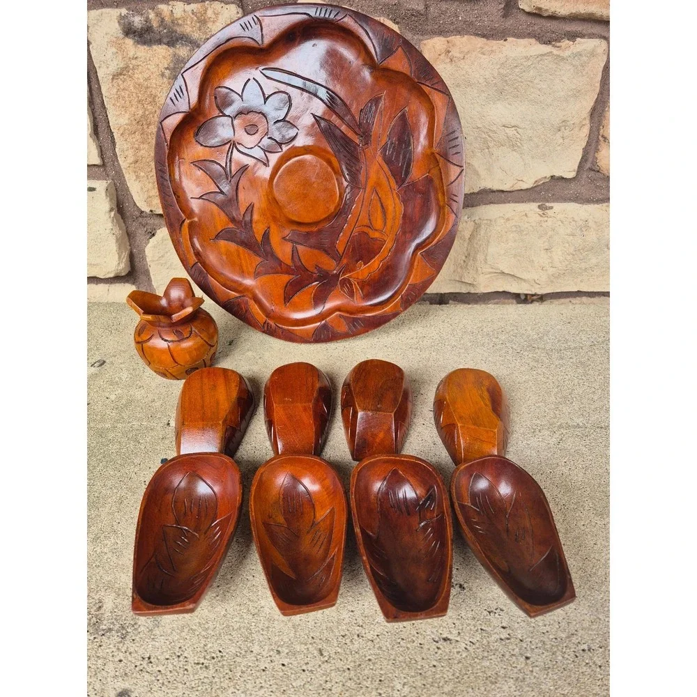 Unbranded vintage hand
