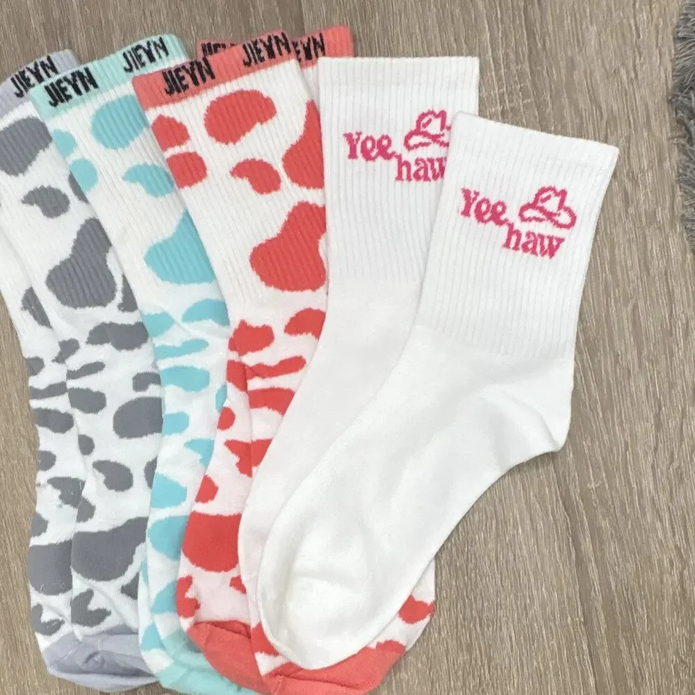 Women’s Crew Socks 4 Pairs Cow Print Western Cowgirl Multicolor One Size