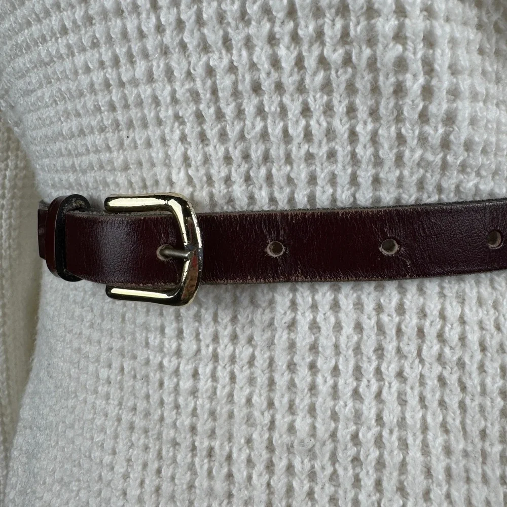 Dark Academia Minimalist Vintage 90s Burgundy Oxblood Leather Belt Womens XS