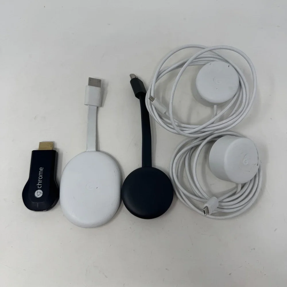 Google Chromecast Bundle GZRNL‎ NC2-6A5 H2G2-42 Streaming Media Players