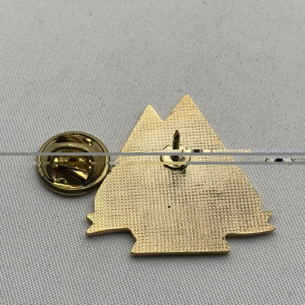 2010 Fire Mountain Gems 37 Years Of Beading Fun Lapel Hat Pin