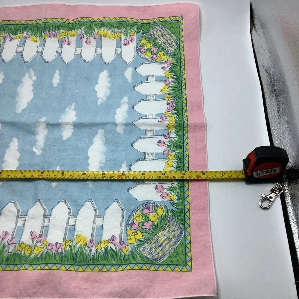 Tobin Easter Meadow Fabric Napkins Set of 4‎ Spring Scene White Picket Fence VTG