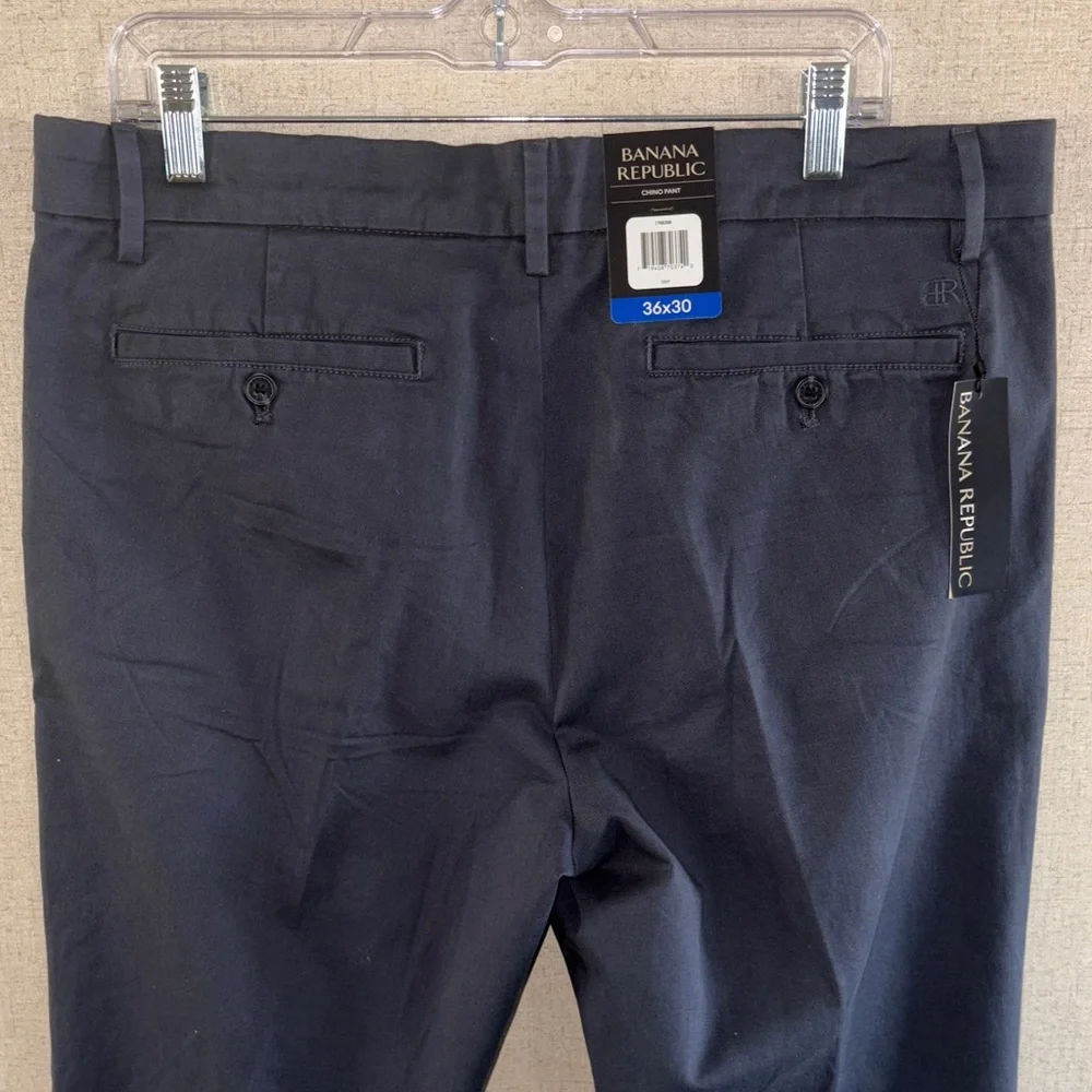 Banana Republic look considered coin