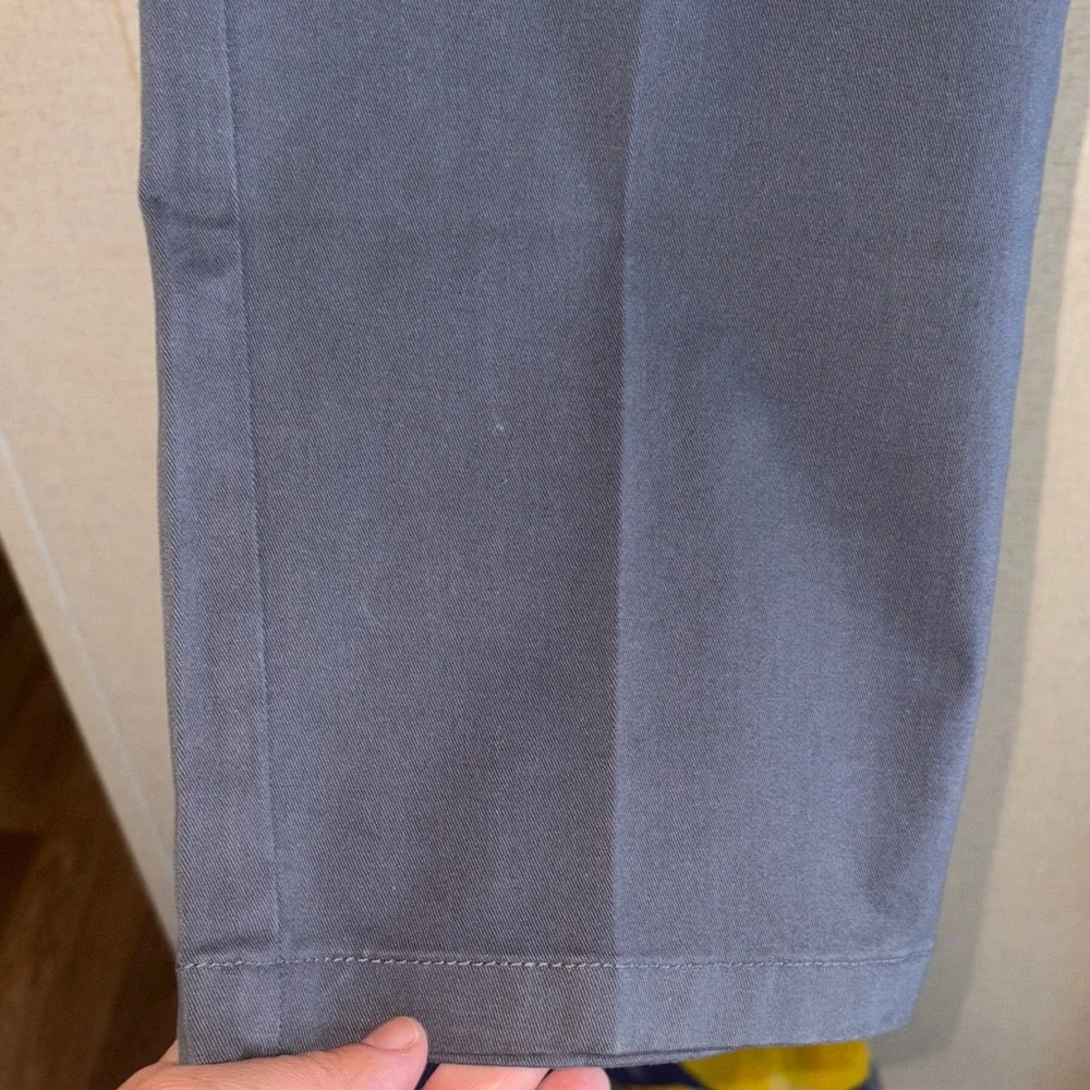 Banana Republic flaws fit