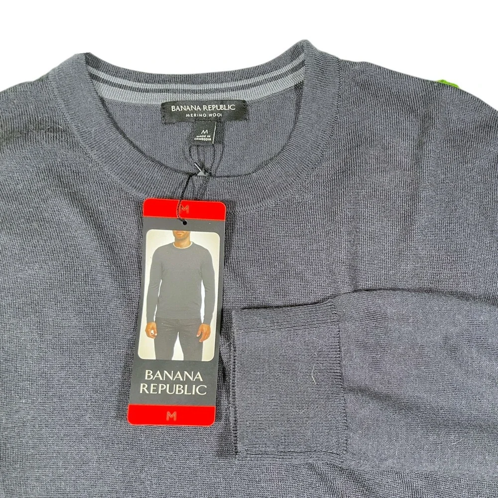 Banana Republic M Charcoal Grey Merino Wool Crewneck Sweater Minimalist‎ Preppy