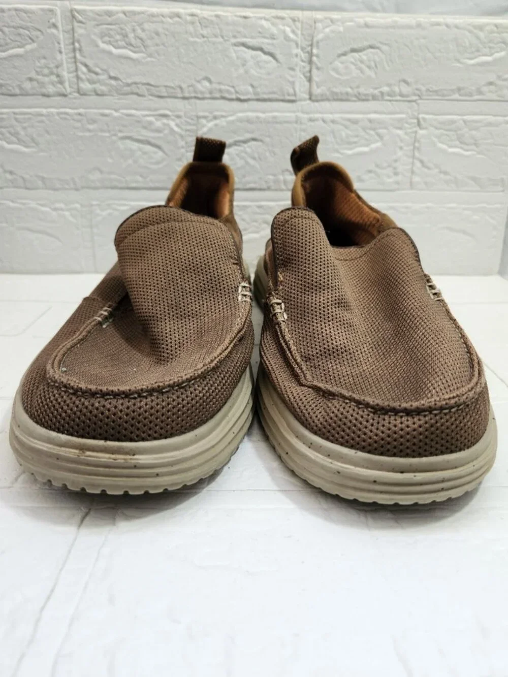 Skechers classic fit