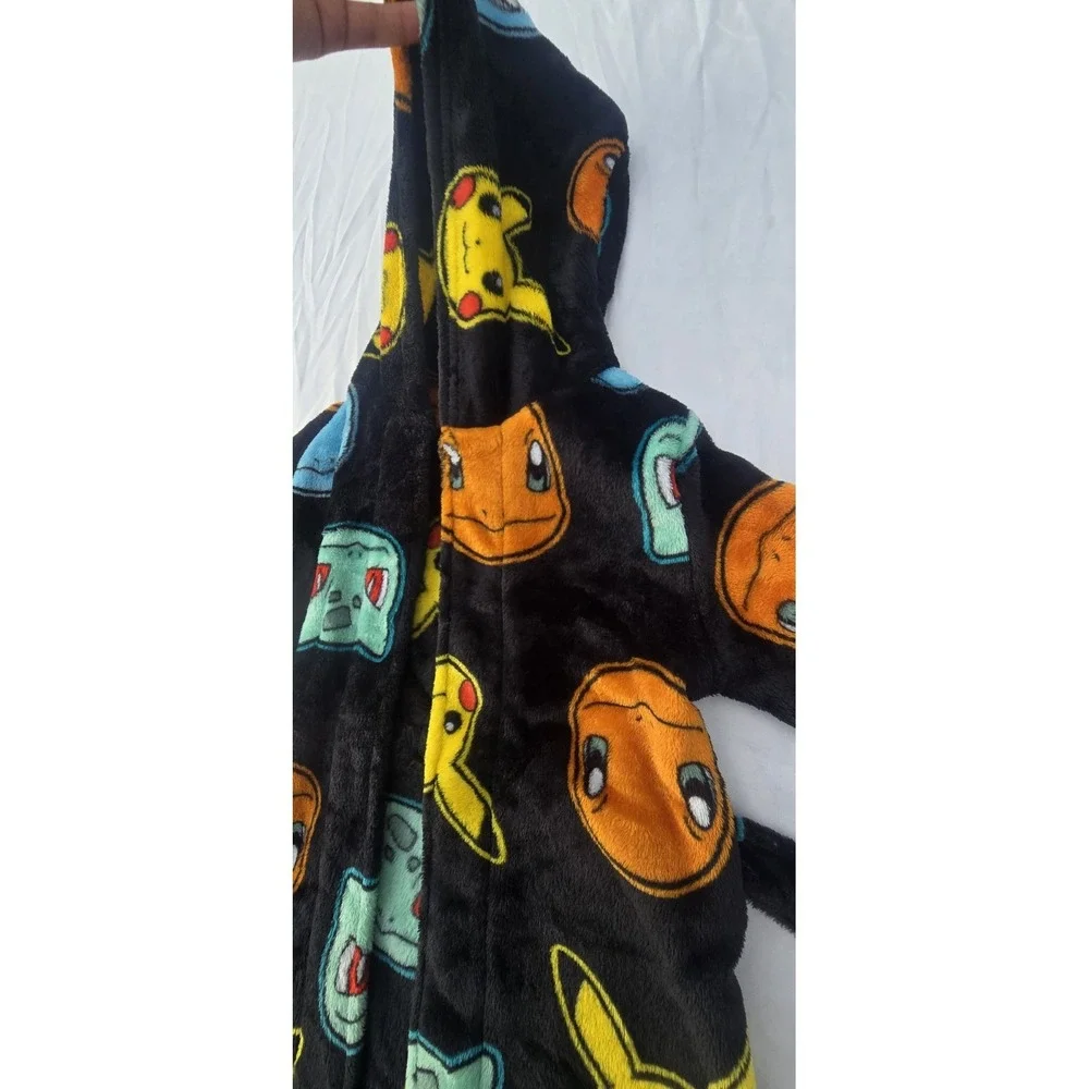Pokemon pikachu character