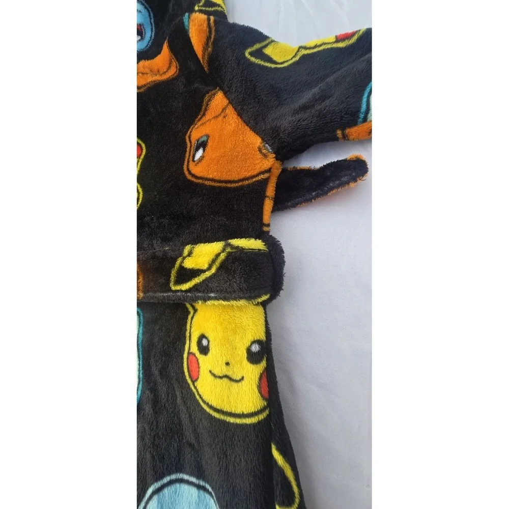 Pokemon pikachu character