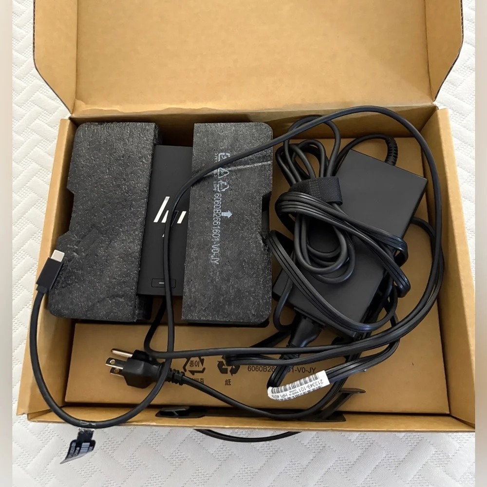 HP USB-C‎ G5 Dock Docking Station Kit with power cord New Tested