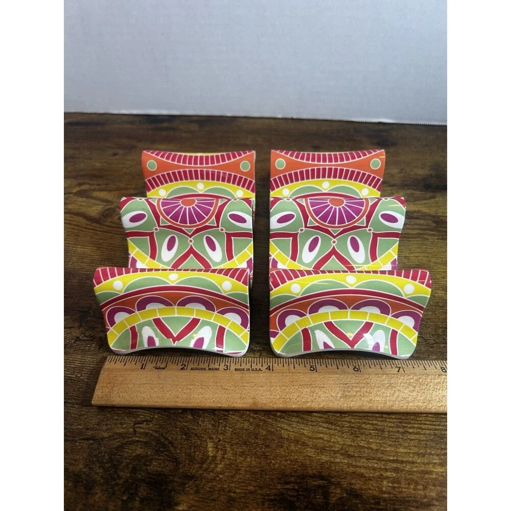 Unbranded serve tacos