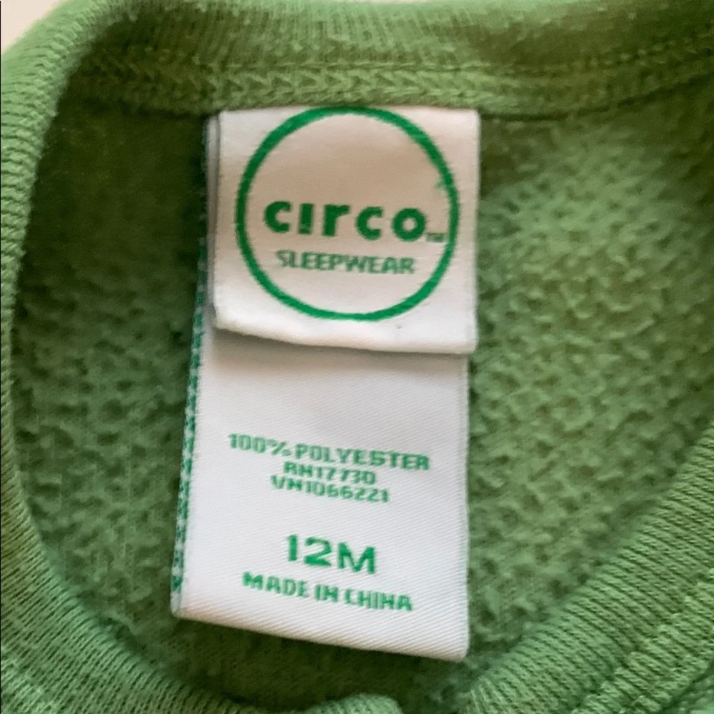 Circo Fleece Green Sleeper/Footed PJs with Little Dinosaur 12 months