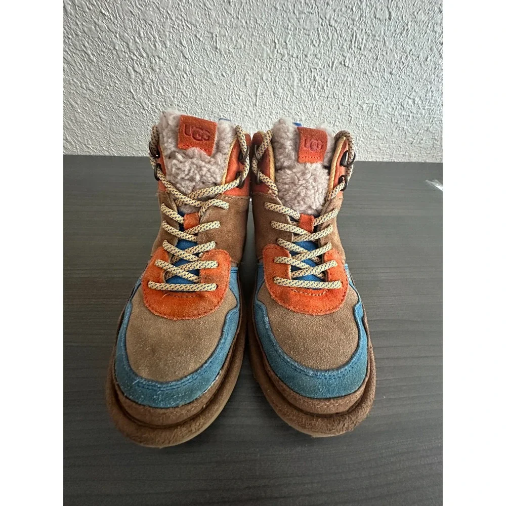 UGG highland hi