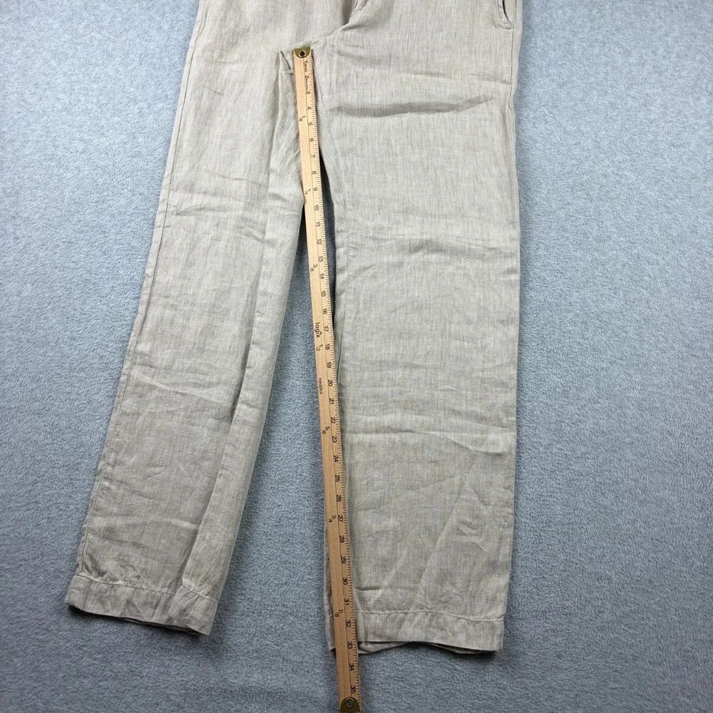 Banana Republic see photos