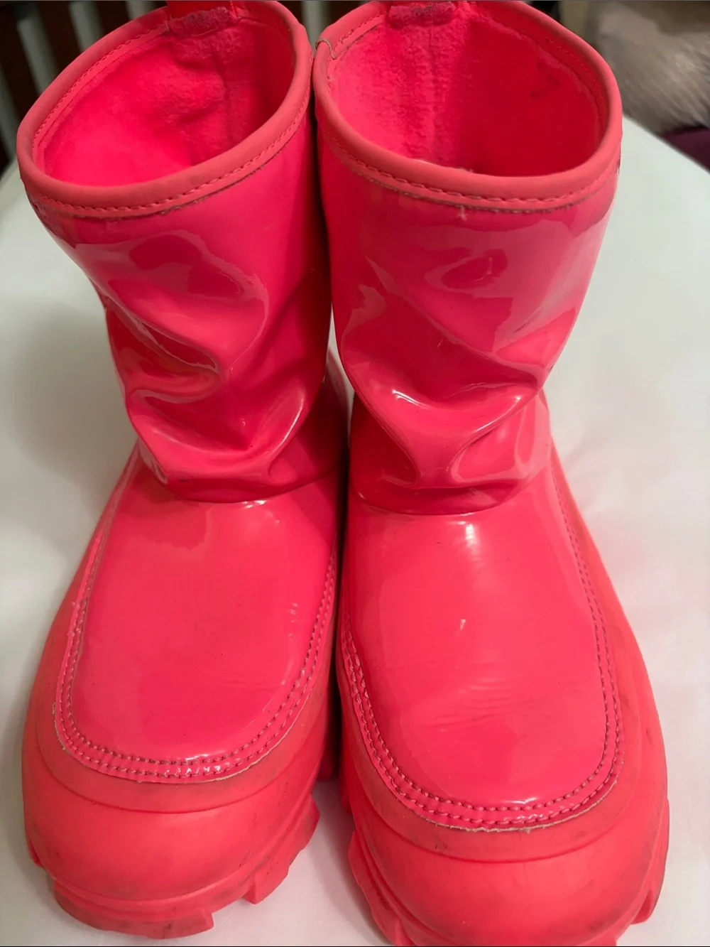 UGG Classic Brellah Mini boots Size 5