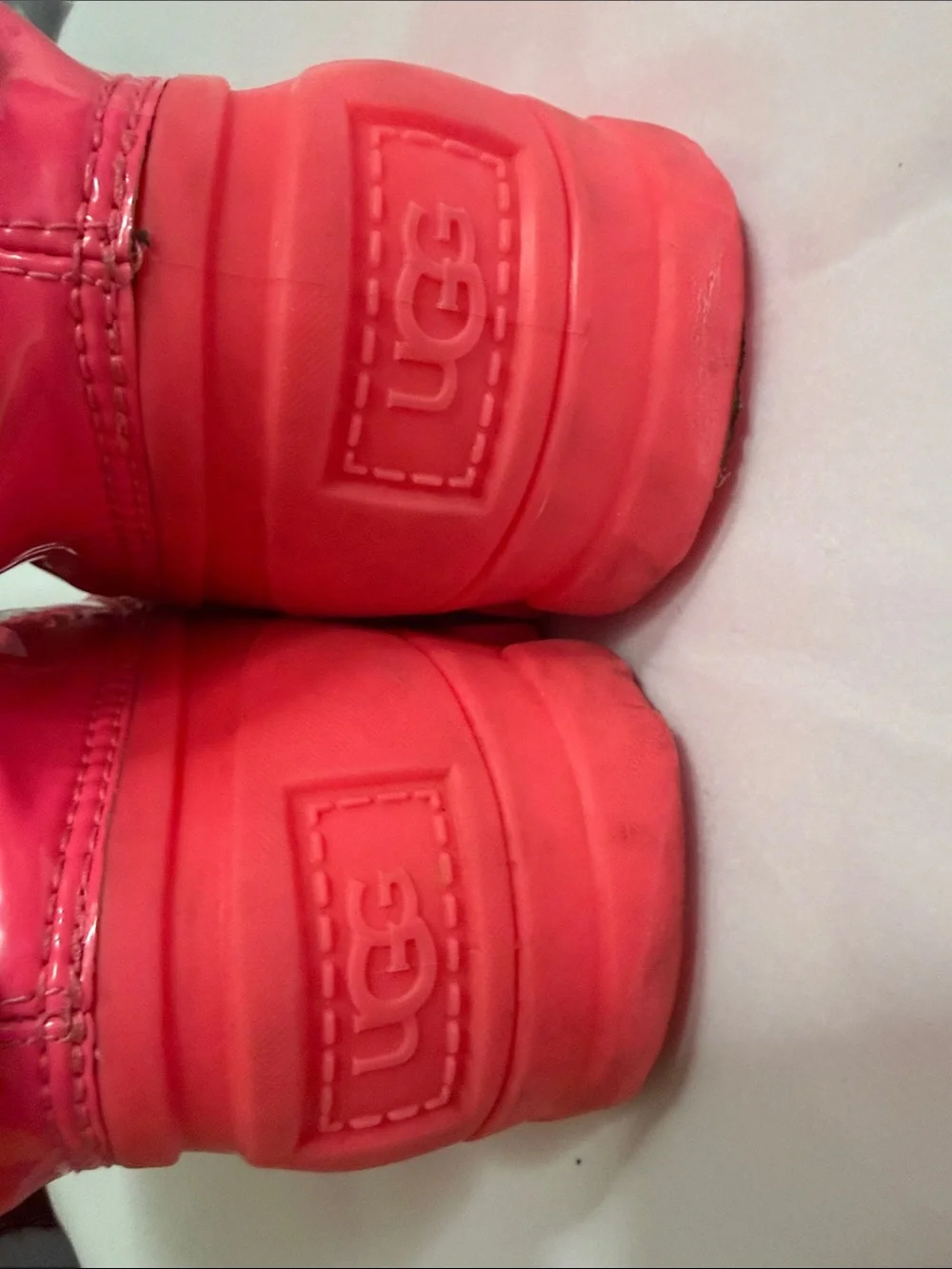 UGG Classic Brellah Mini boots Size 5