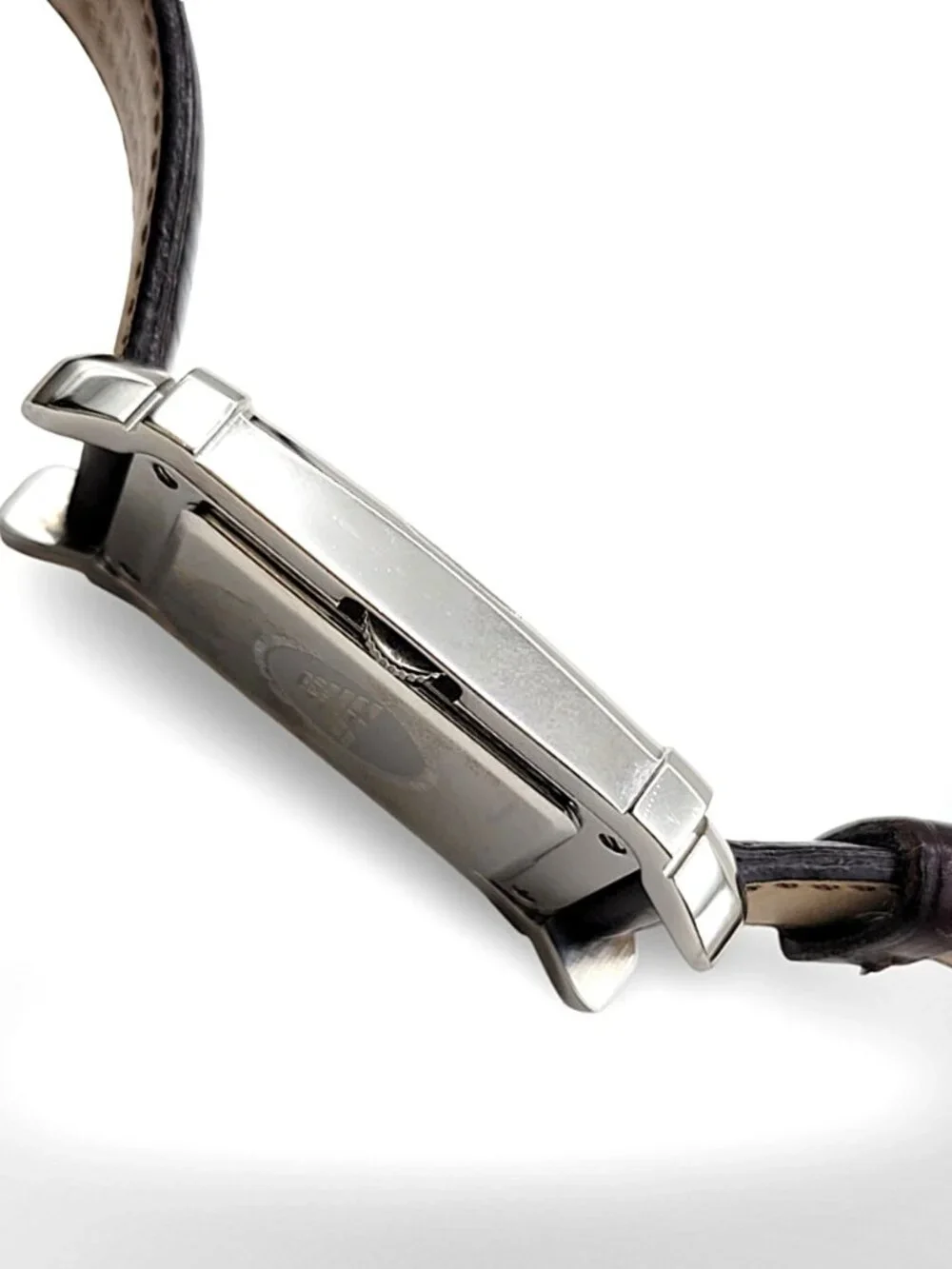Emporio Armani description timeless