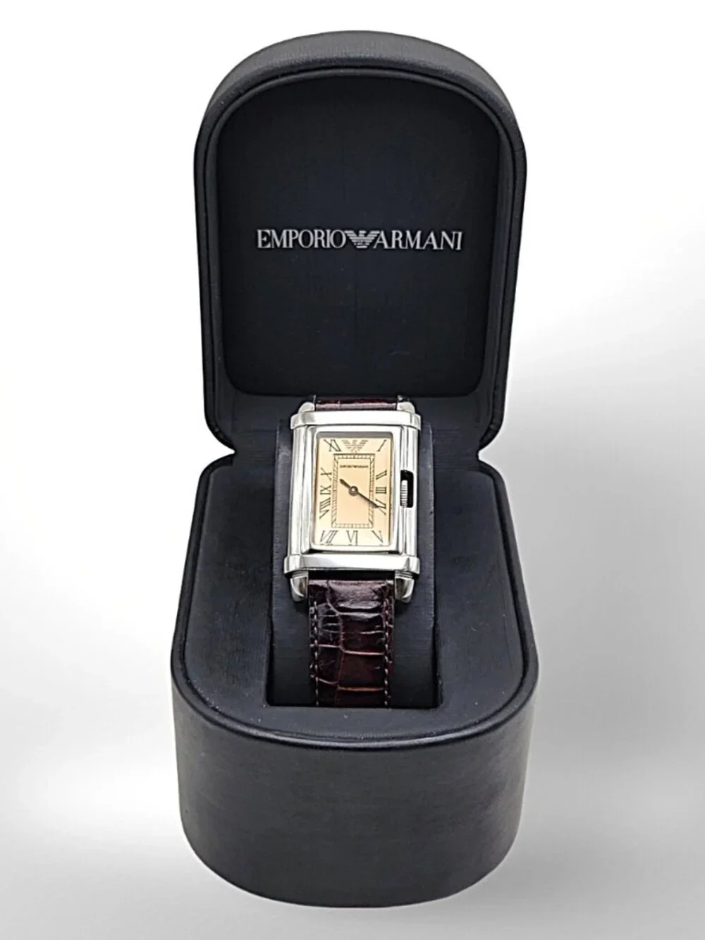 Emporio Armani description timeless
