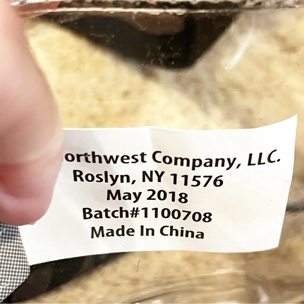 Northwest Company gently carried