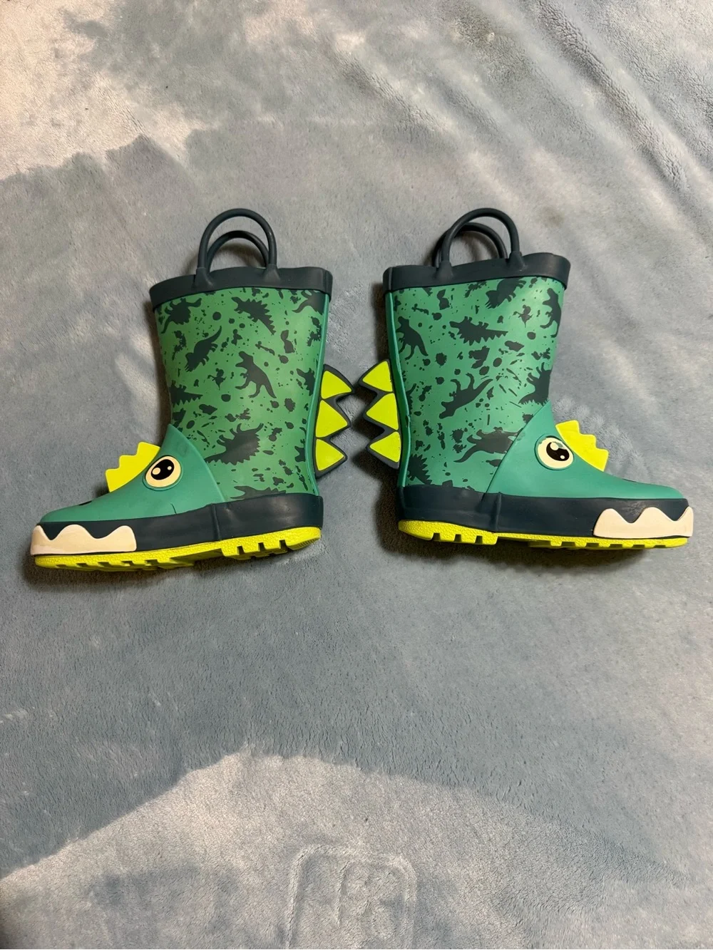 Kids Green Dino Rain Boots with Easy-Grab Handles