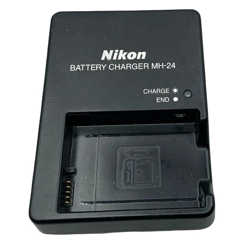 Nikon MH-24 Battery Charger for EN-EL14 Li-ion Batteries Black