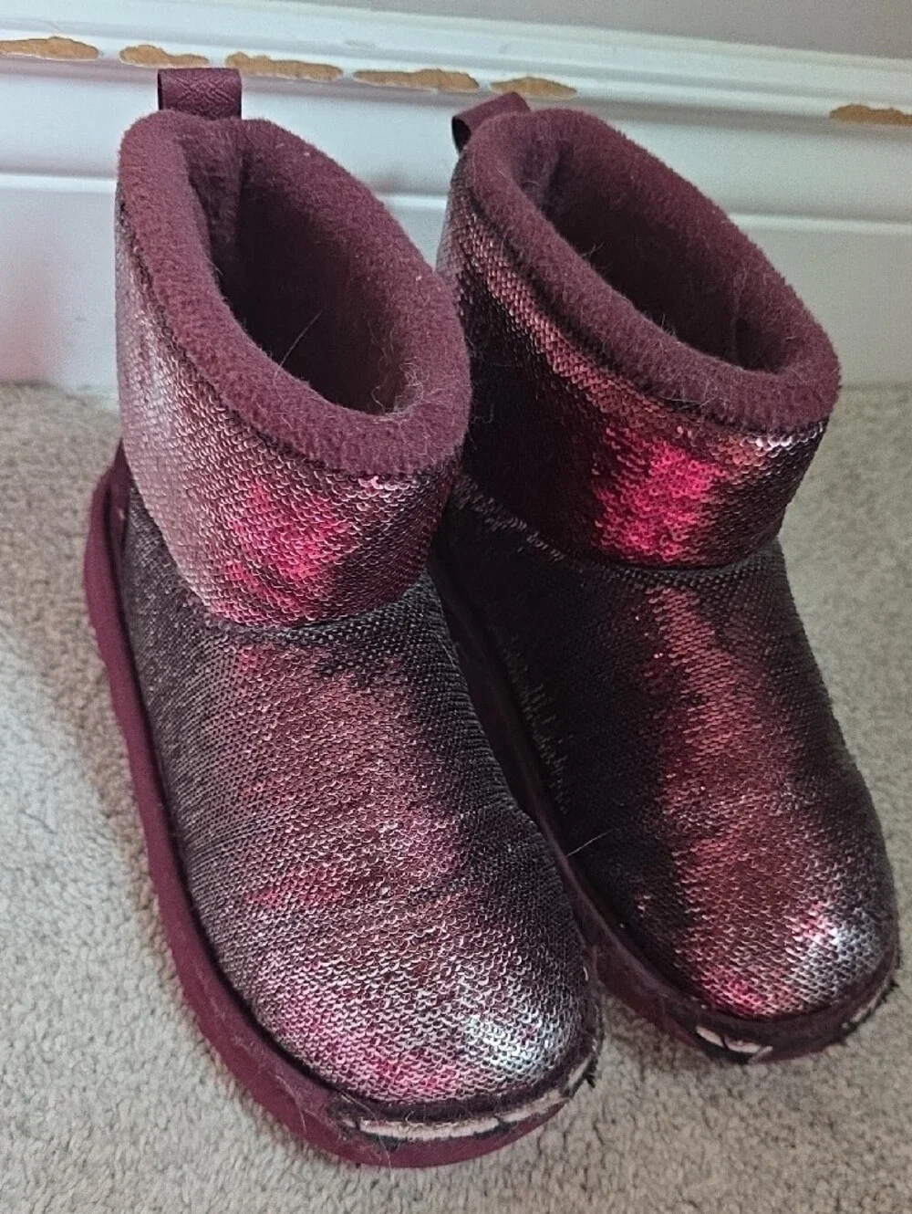 UGG sparkling sequin